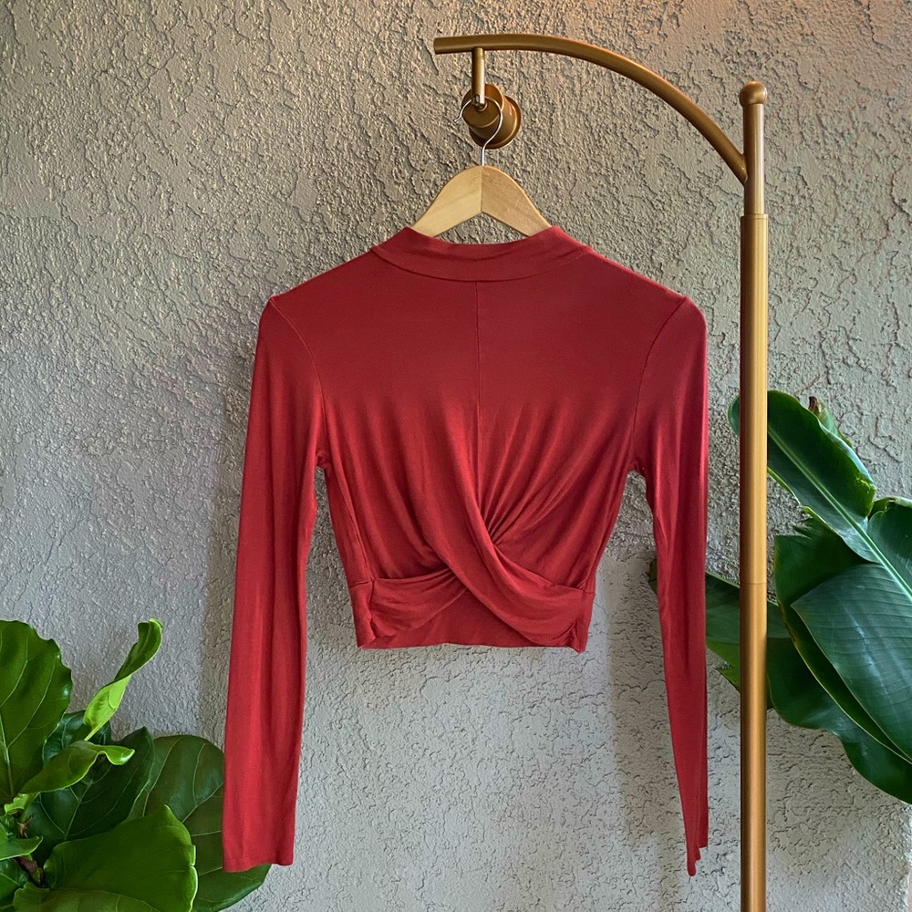 Topshop long-sleeve crop top, rust, size US 4